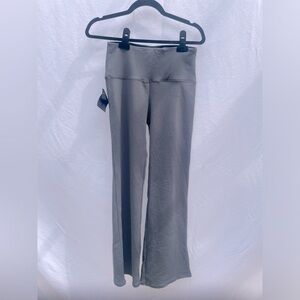 NWT, gray, wide-legged yoga pant